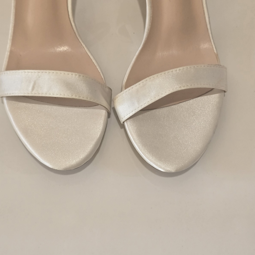 Satin Anklestrap Open toe heels - image 9